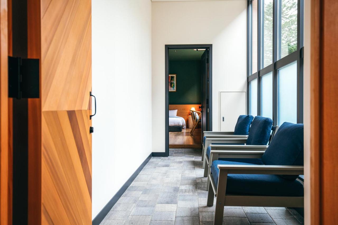 Hotel Karuizawa Cross Экстерьер фото